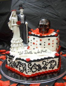 Wedding Cake with Halloween Theme