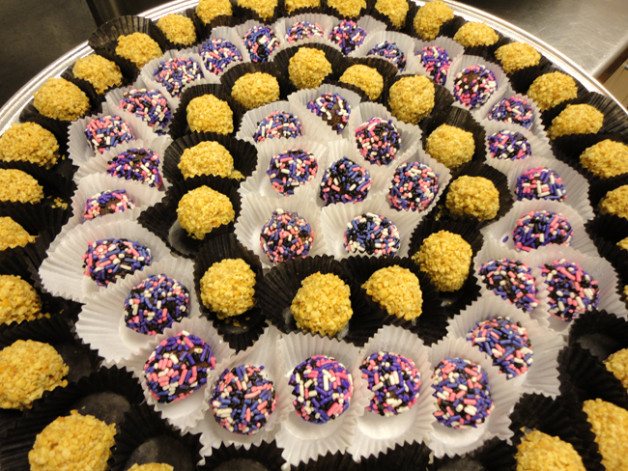 Nicely arranged tray of pretty truffles for an event